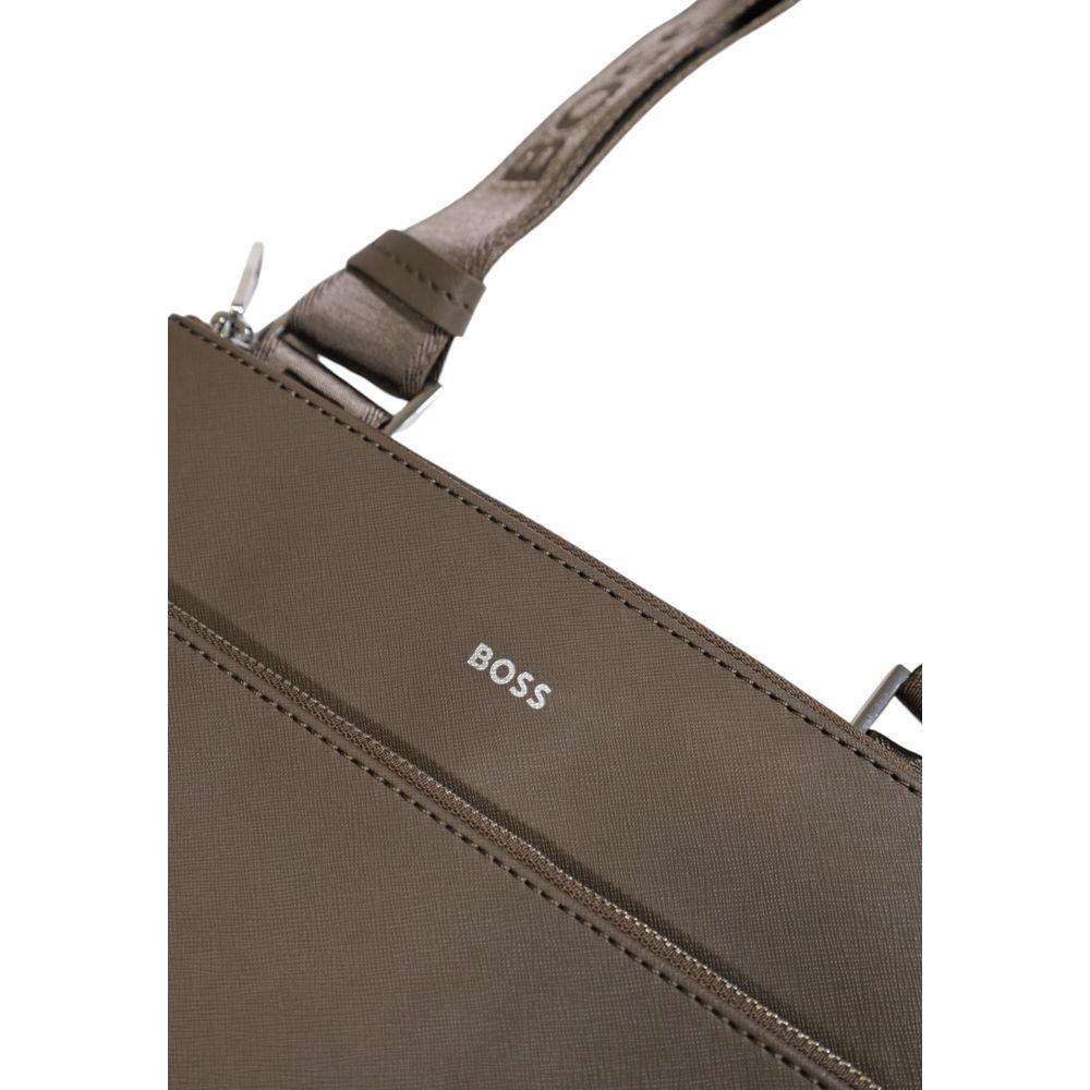 Front view with bag zipped and handles upright.
