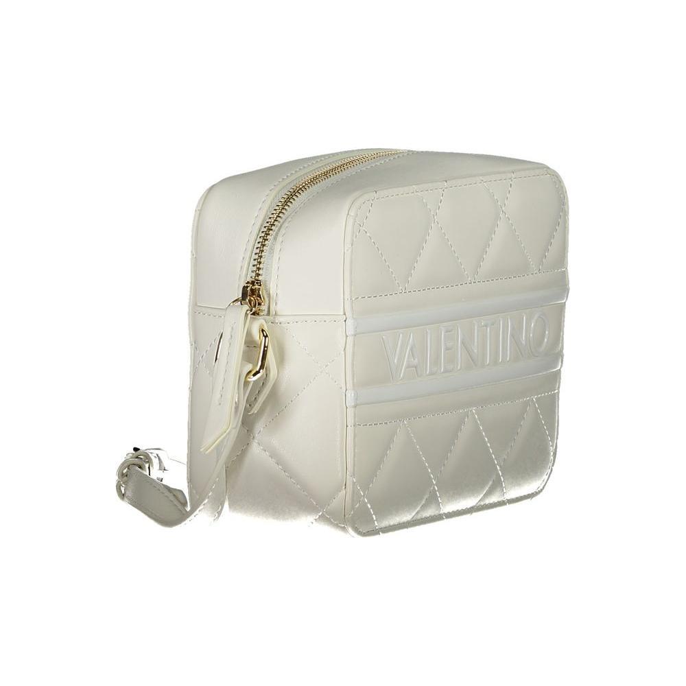 Front view with bag zipped and handles upright.