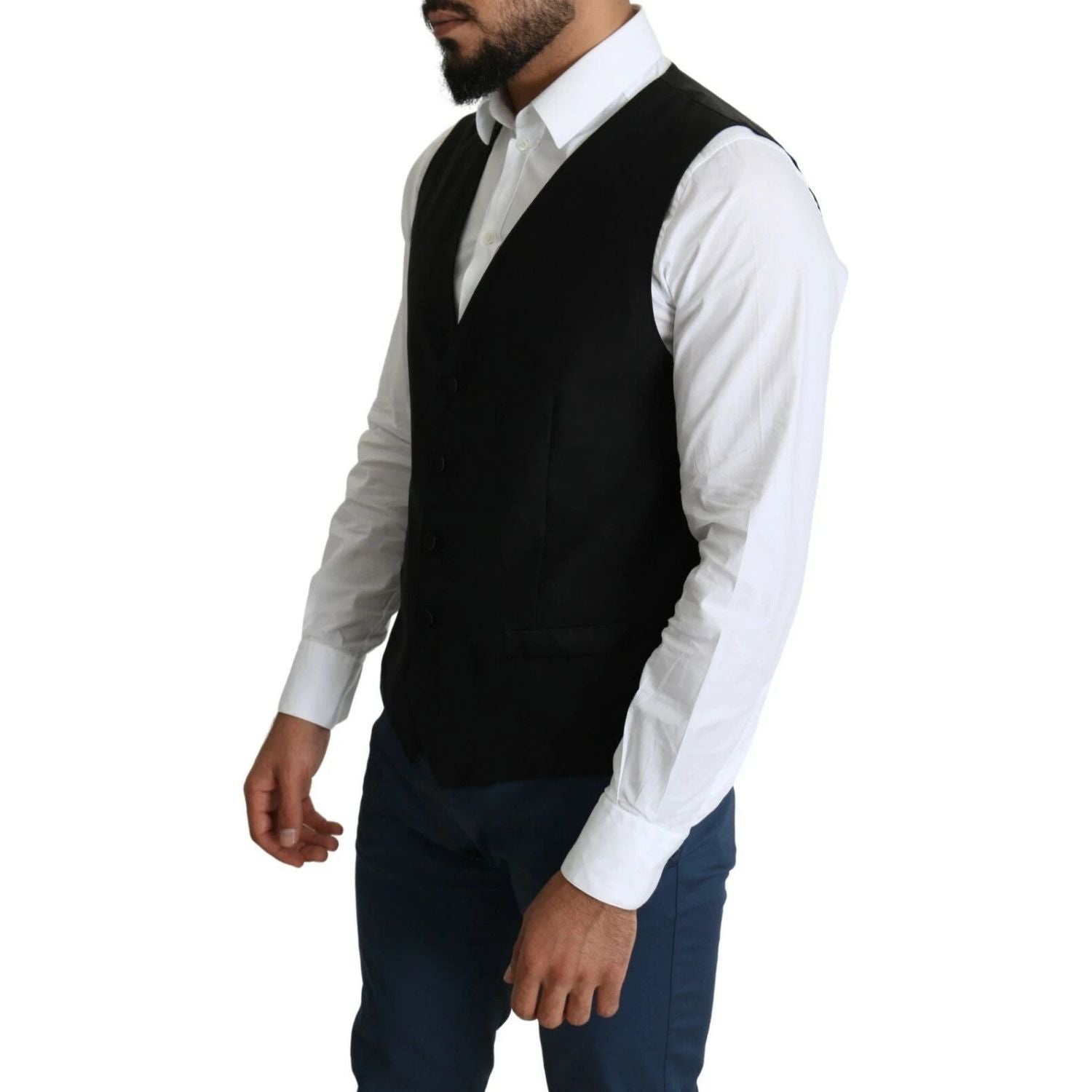 Front view with bag zipped and handles upright.