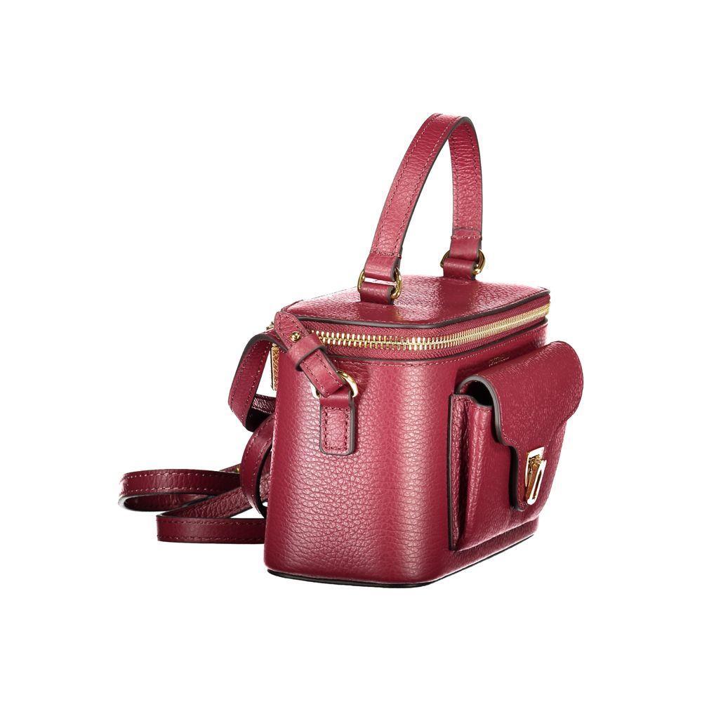 Front view with bag zipped and handles upright.
